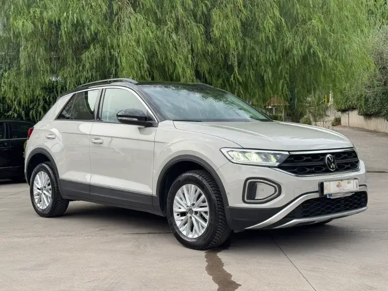 Volkswagen T-Roc — foto 15